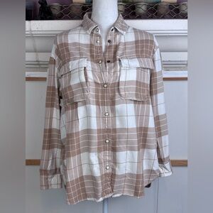 American Eagle Outfitters Beige Plaid Flannel Shirt w/ Snaps oversized Cabincore